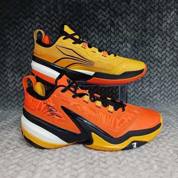 361 Degrees AG 5 Aaron Gordon Men's Basketball Shoes Butterfly Bee Size 9